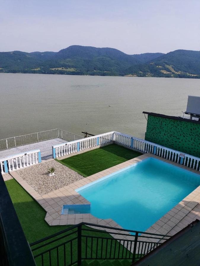 Apartamento Casa 1 Yuppy Ieşelniţa Exterior foto