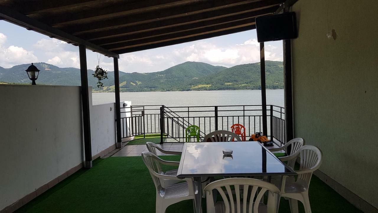 Apartamento Casa 1 Yuppy Ieşelniţa Exterior foto